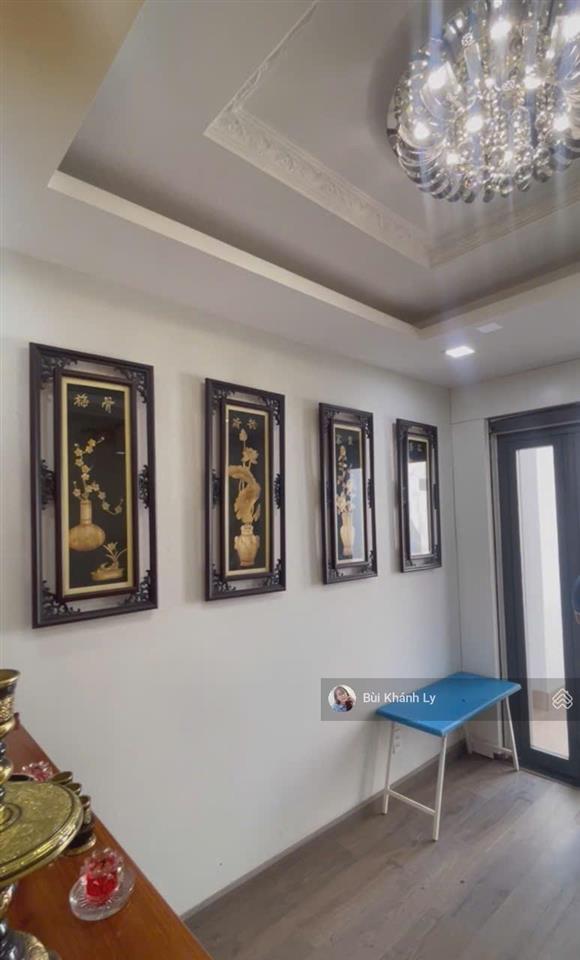 Bán nhà quận 10 hxh cách mạng tháng tám 40m, 4 tầng, thang máy