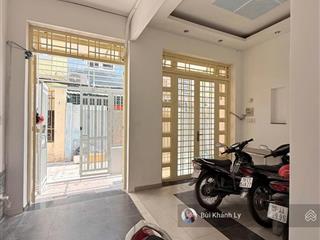 Bán chdv quận 3  cách mạng tháng 8 50m, 6 phòng khép kín, gần metro số 2