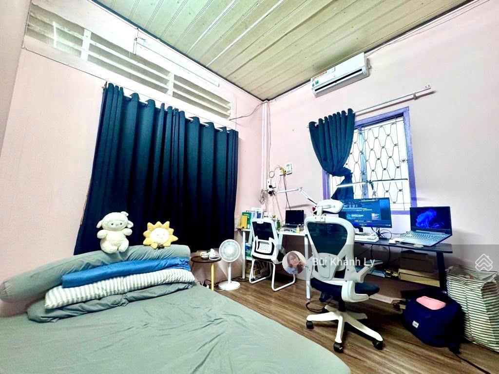 Bán nhà phú nhuận 55m, khu vip nguyễn văn trỗi, liền kề quận 3 4 tầng st