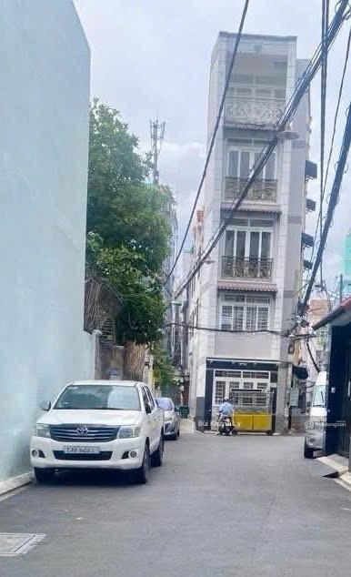 Hẻm xe hơi phan đăng lưu  phan xích long  4 tầng.