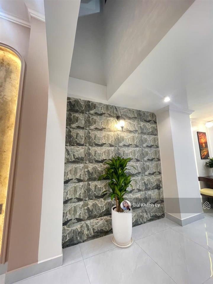 Bán nhà hxh bình thạnh khu vip cư xá phan đăng lưu, 4 tầng, gần quận 1