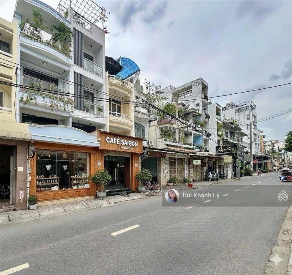 Bán nhà chdv phú nhuận 50m 9 phòng khép kín, thu nhập 40tr/th, gần quận 1