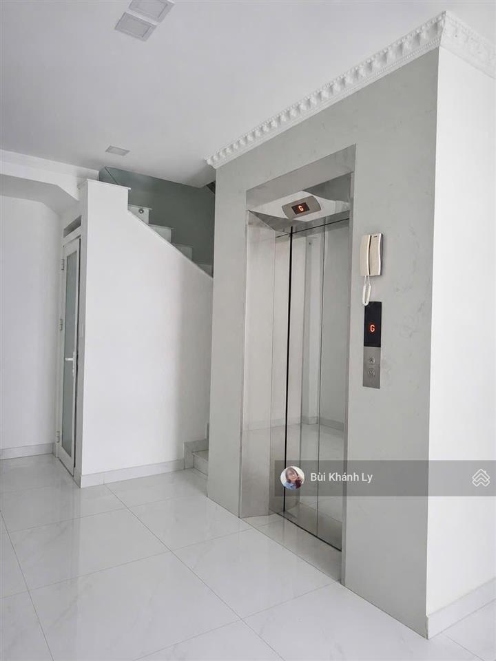 Mặt tiền phú nhuận 6 tầng thang máy, khu vip phan đăng lưu