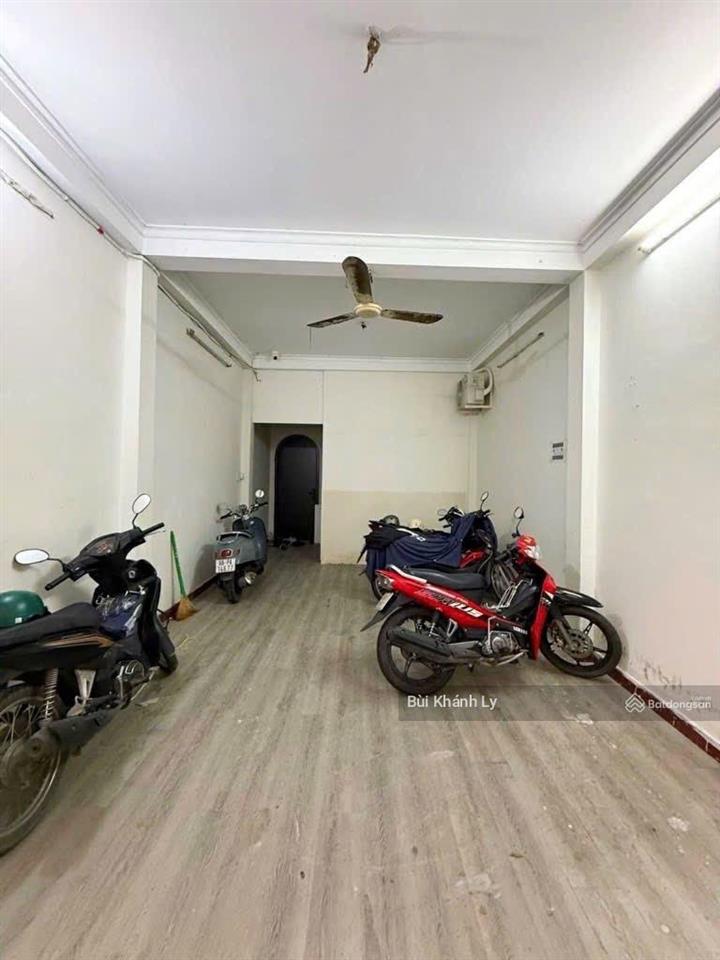 Bán nhà tân bình hxh cách mạng t8 gần ga metro & quận 10, 5pn, khai thác chdv tốt