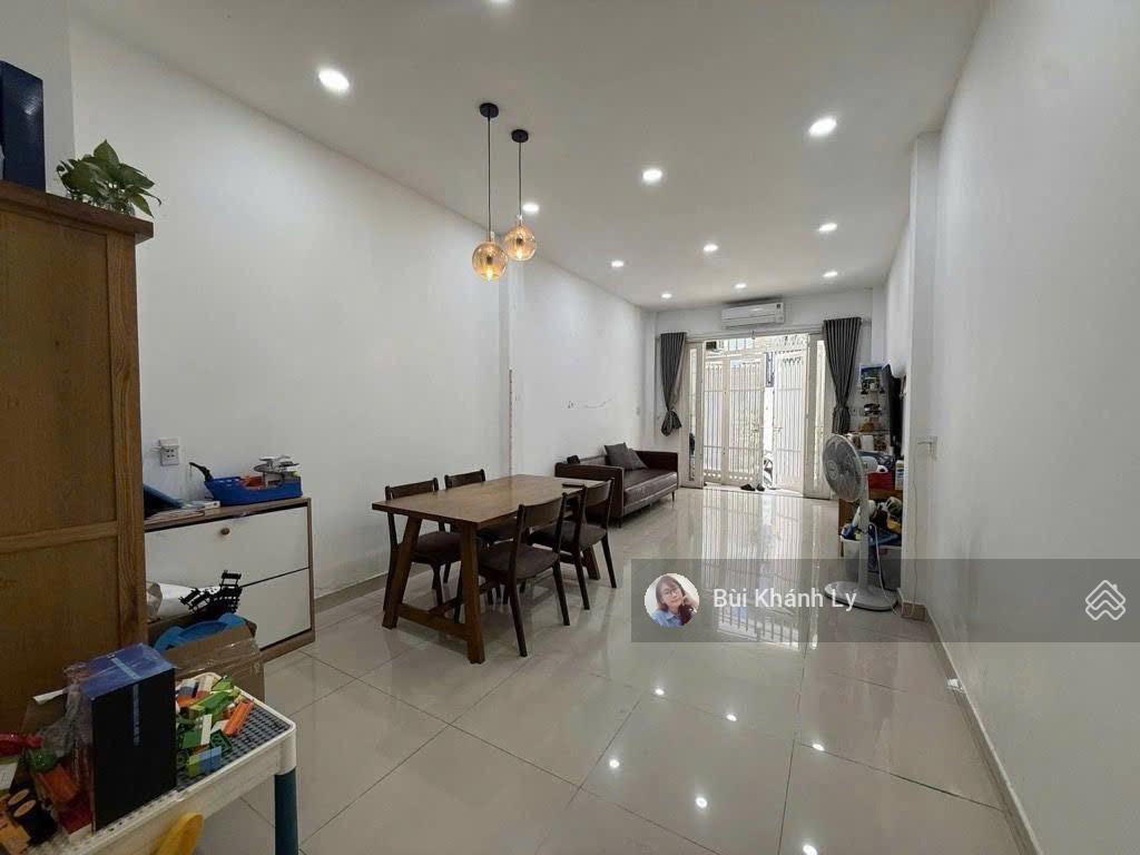 Nhà đẹp phú nhuận khu phan xích long, 52m, 4 tầng ,giao thông thuận tiện