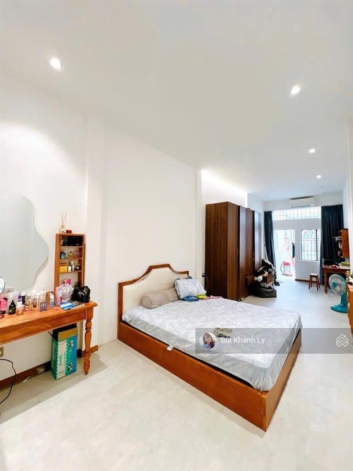 Nhà phú nhuận 80m phan đăng lưu 2 tầng btct, gần sân bay & trung tâm