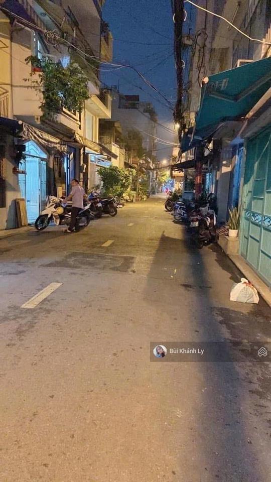 Bán nhà ngô thời nhiệm phú nhuận 92m ngang 9,2m mặt tiền đường 7m