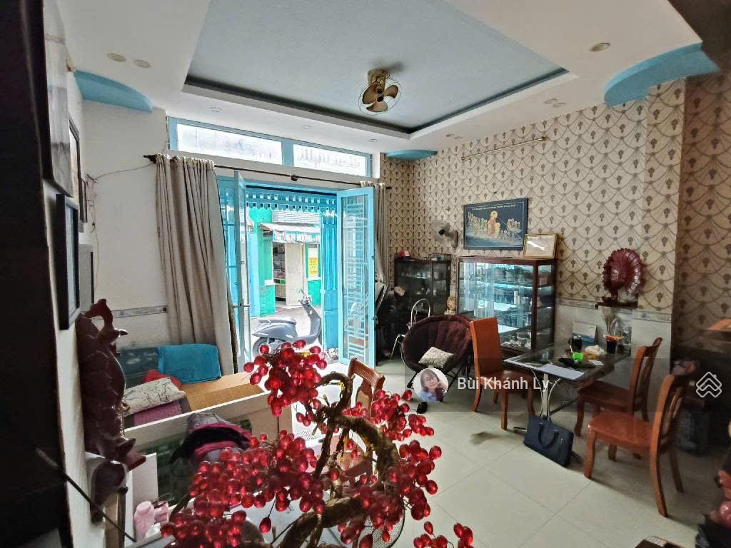 Bán nhà nơ trang long bình thạnh 50m 3 tầng gần quận 1