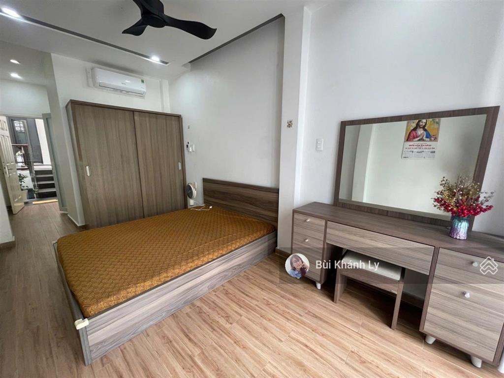 Bán nhà hẻm xe hơi thông khu vip lê văn sỹ 1 sẹc 3 tầng vị trí kinh doanh