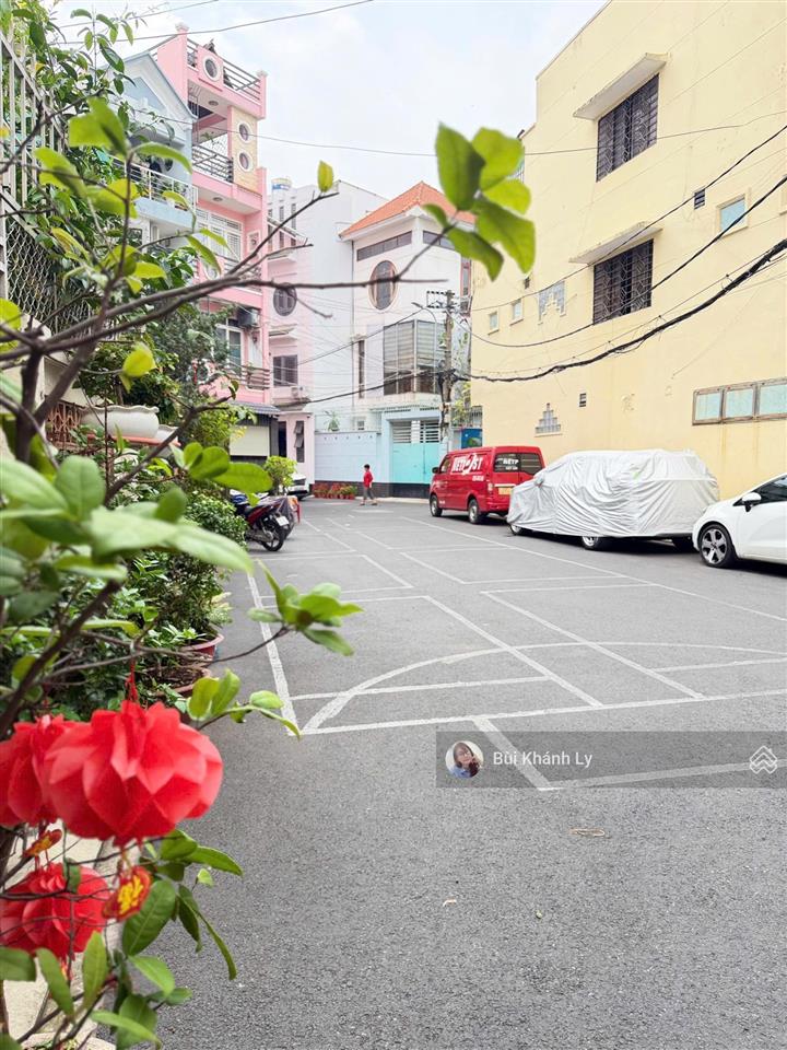 Bán nhà nguyễn văn trỗi phú nhuận 37m 5 tầng btct ngang 6m
