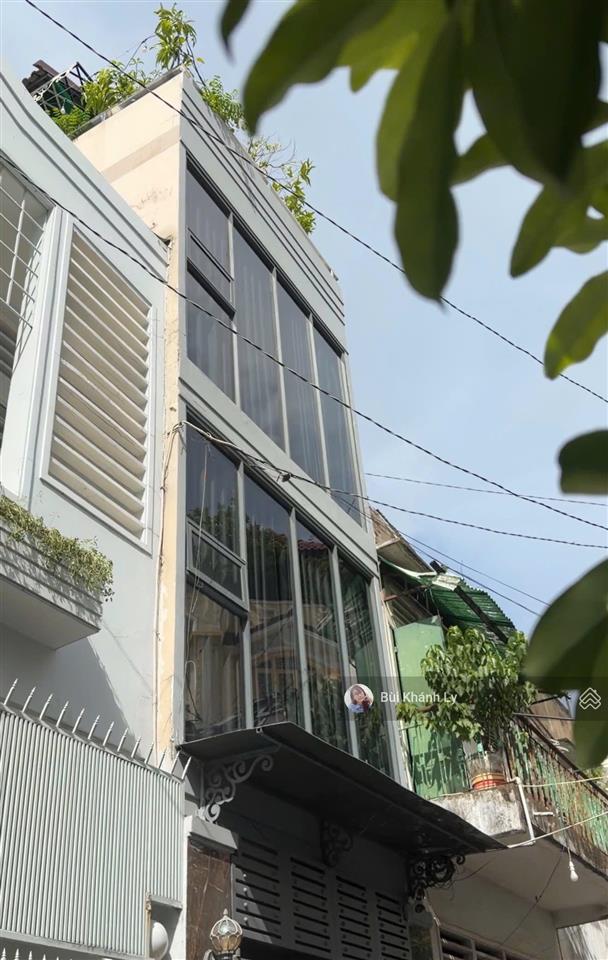 Phú nhuận đoàn thị điểm 40m 4 tầng dòng tiền 36 triệu/th