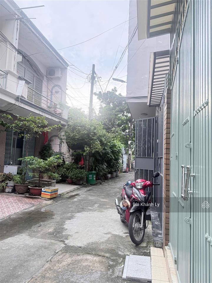 Phú nhuận lê văn sỹ 60m 2 tầng hẻm xe hơi nhà đẹp ở ngay