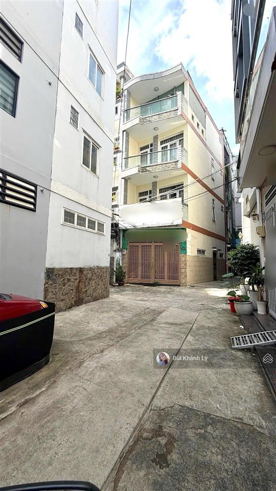 Bán nhà khu vip phan đăng lưu ngã tư phú nhuận nhà đẹp ở ngay 4 phòng ngủ