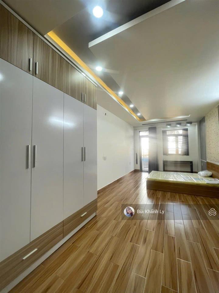 Bán nhà phan đăng lưu phú nhuận 50m² 5 tầng hẻm xe hơi
