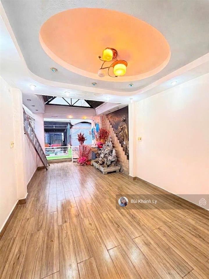 Bán nhà hẻm xe tải thông trường sa lê văn sỹ 5 tầng btct