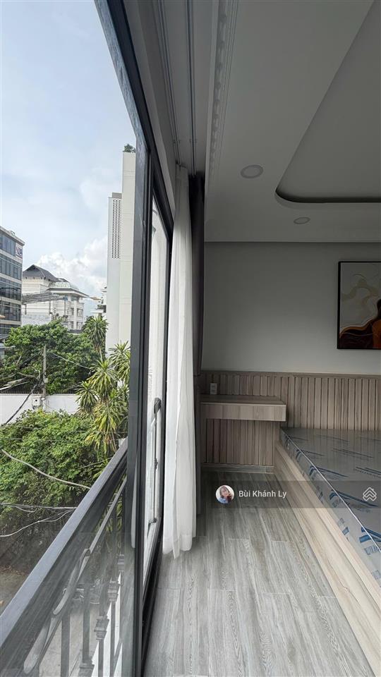 Nhà khu vip nguyễn văn trỗi nguyễn thị huỳnh 5 tầng btct nhà đẹp ở ngay