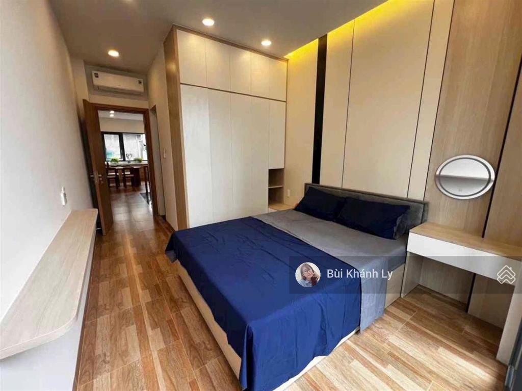 Bán nhà mặt tiền cô giang phan đình phùng 5 tầng btct kinh doanh đỉnh