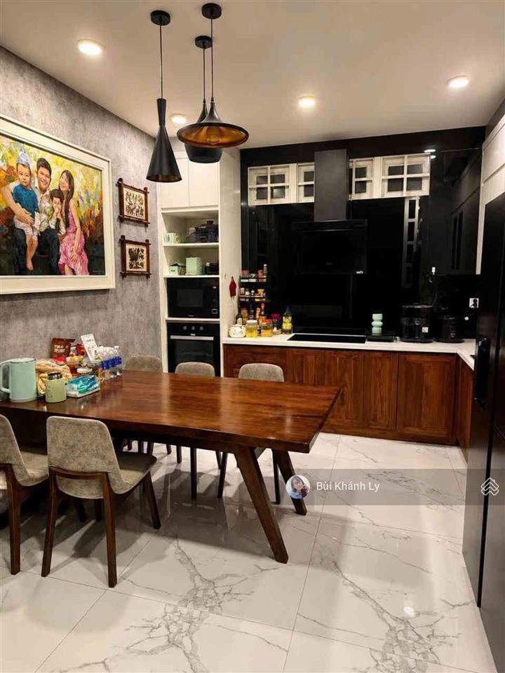 Nhà hẻm xe hơi bạch đằng tân bình dt 74m (4,411,5m) 4 tầng gần sân bay tân sơn nhất
