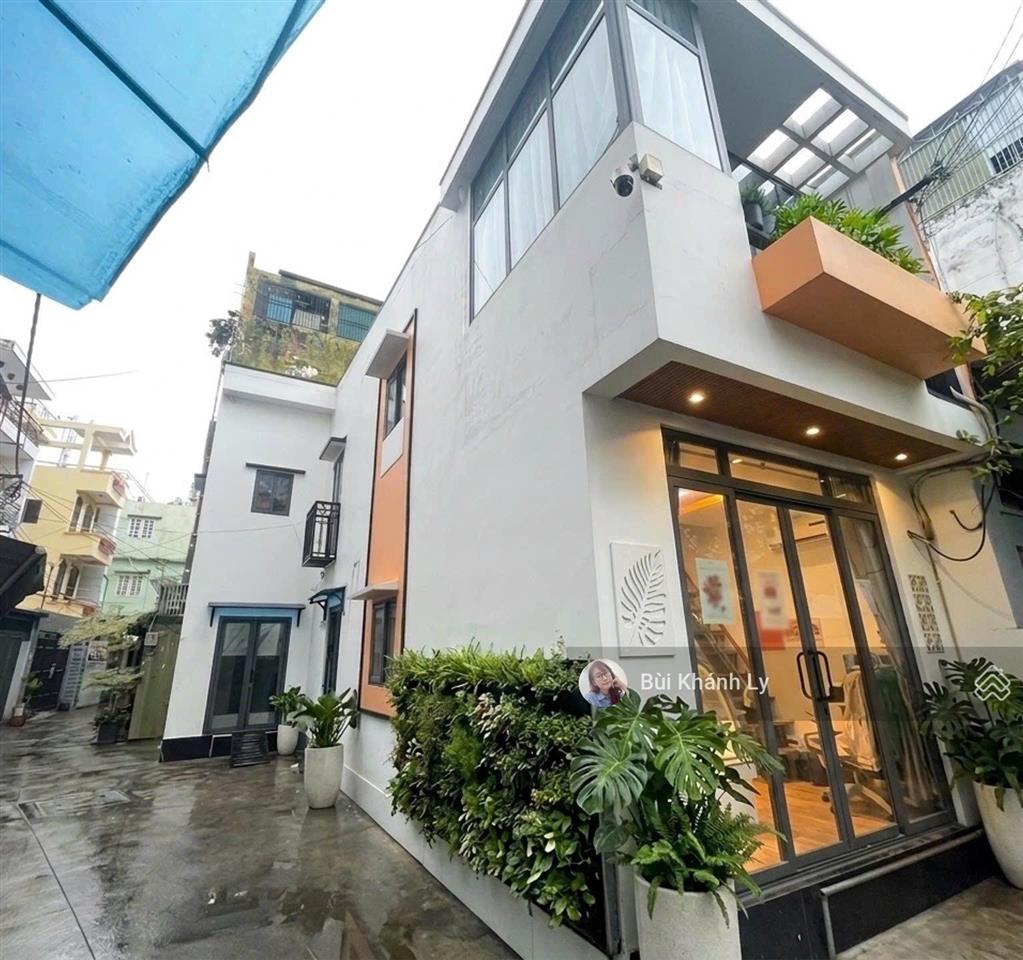 Khu vip phan xích long dt 64m ngang 4m nở hậu kinh doanh tốt