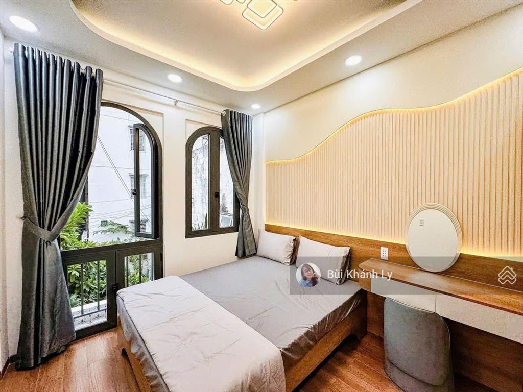 Bán nhà hẻm xe hơi 7m phan xích long phú nhuận dt 40m² 4 tầng giá 8,9 tỷ