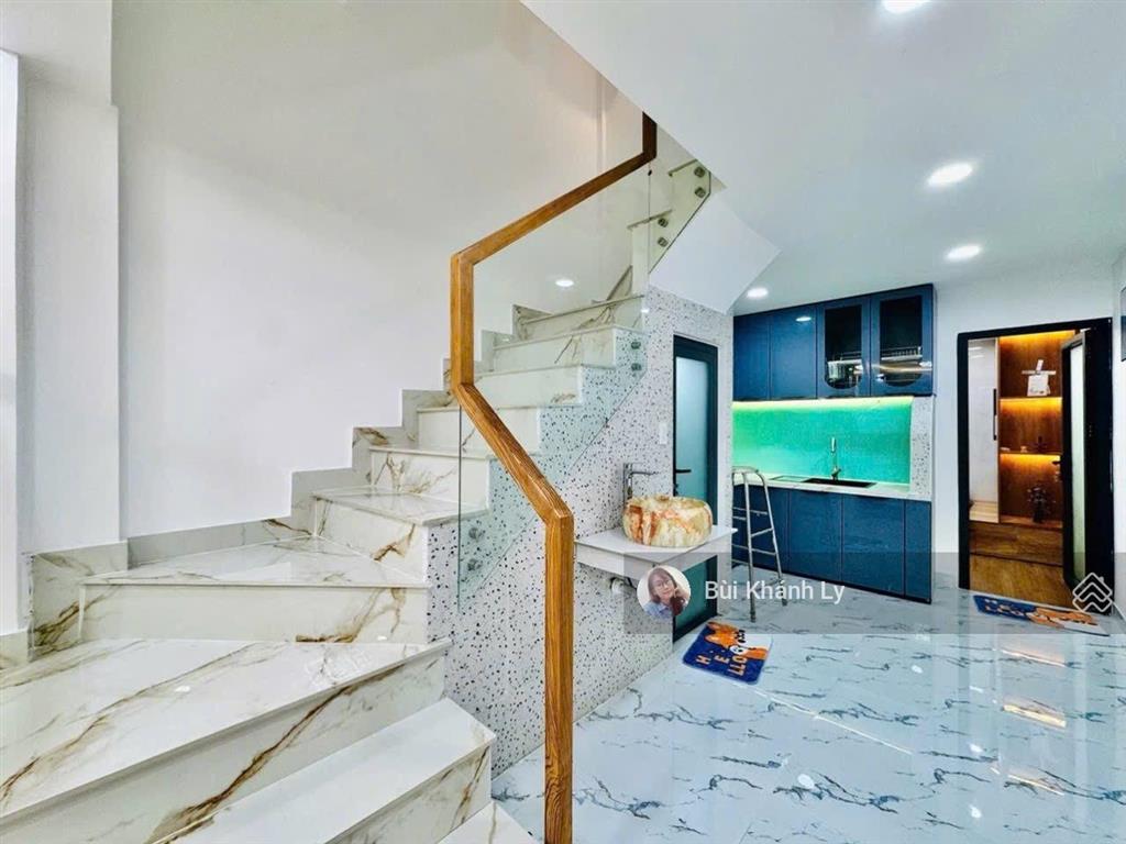 Bán nhà hẻm xe hơi 7m phan xích long phú nhuận dt 40m² 4 tầng giá 8,9 tỷ