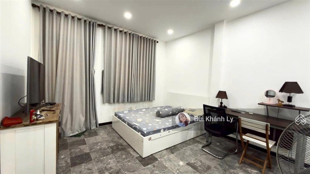 Hẻm xe hơi  biệt thự khu vip phan xích long  143m²  ngang lớn 7m  4 tầng