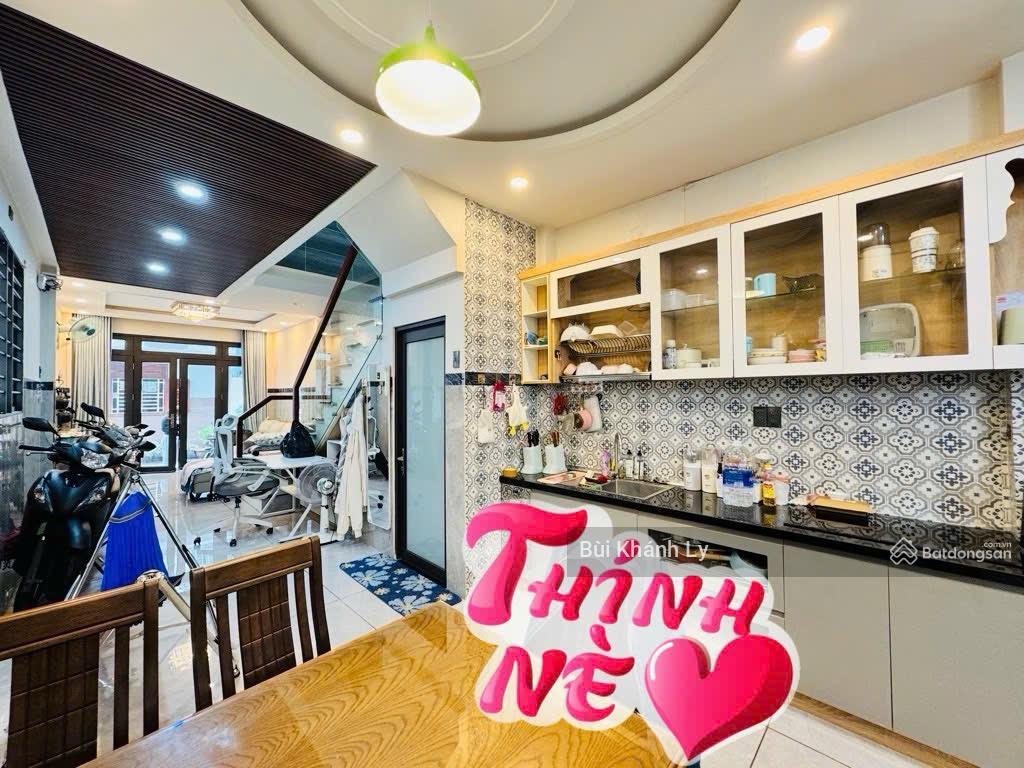 1 sẹc nguyễn gia trí khu d bình thạnh xe hơi giá 9 tỷ hơn