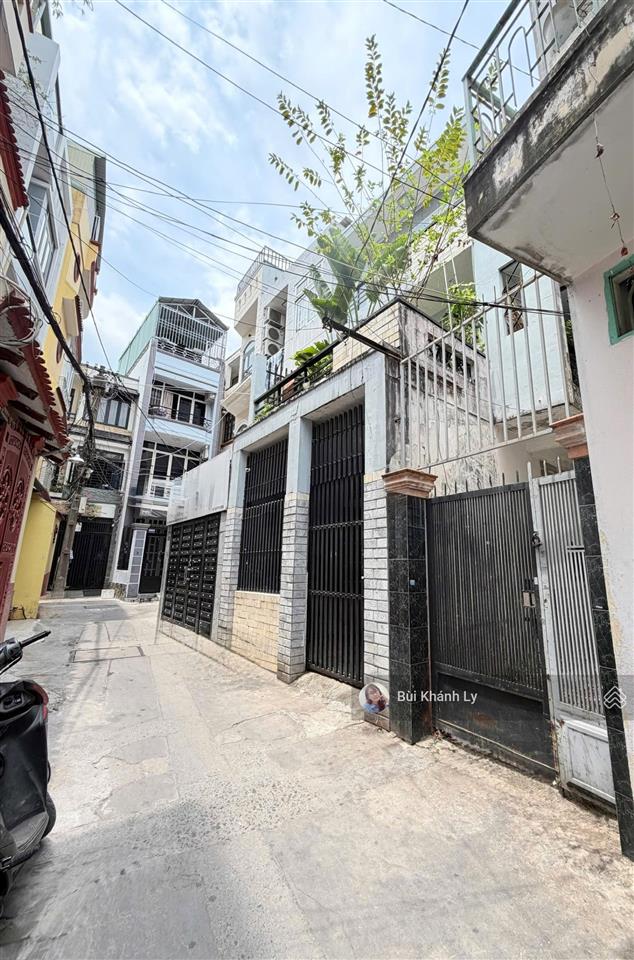 Bán nhà phú nhuận 62m2 3 tầng, sẵn thuê 17 triệu/tháng, gần phan xích long