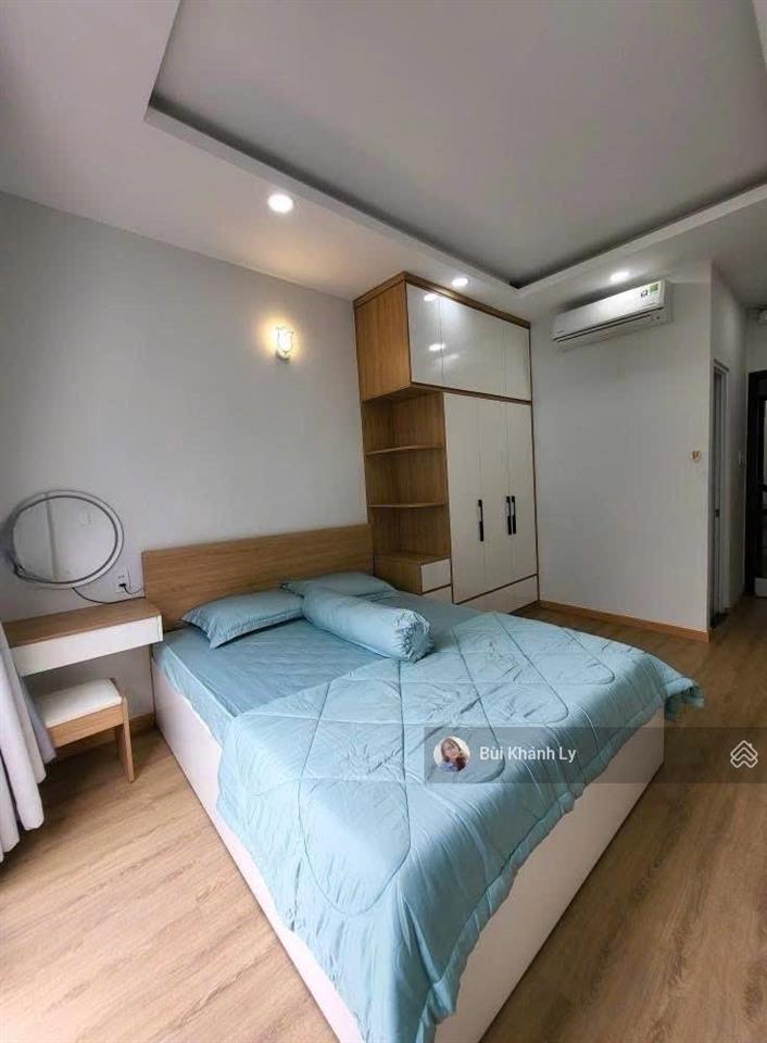 Bán nhà phú nhuận hxh thích quảng đức, 4 tầng, 5 phòng, gần phan xích long