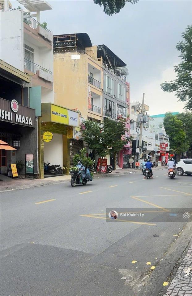 Bán nhà 40m2 ở lê văn sỹ, tân bình, 8 tỷ giá cực chất đẹp, nhiều tiện ích