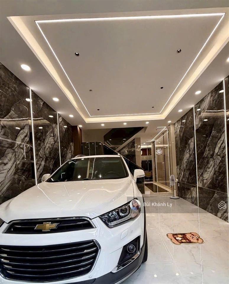 Hẻm xe hơi tránh  khu vip đặng văn ngữ  huỳnh văn bánh  thang máy xịn