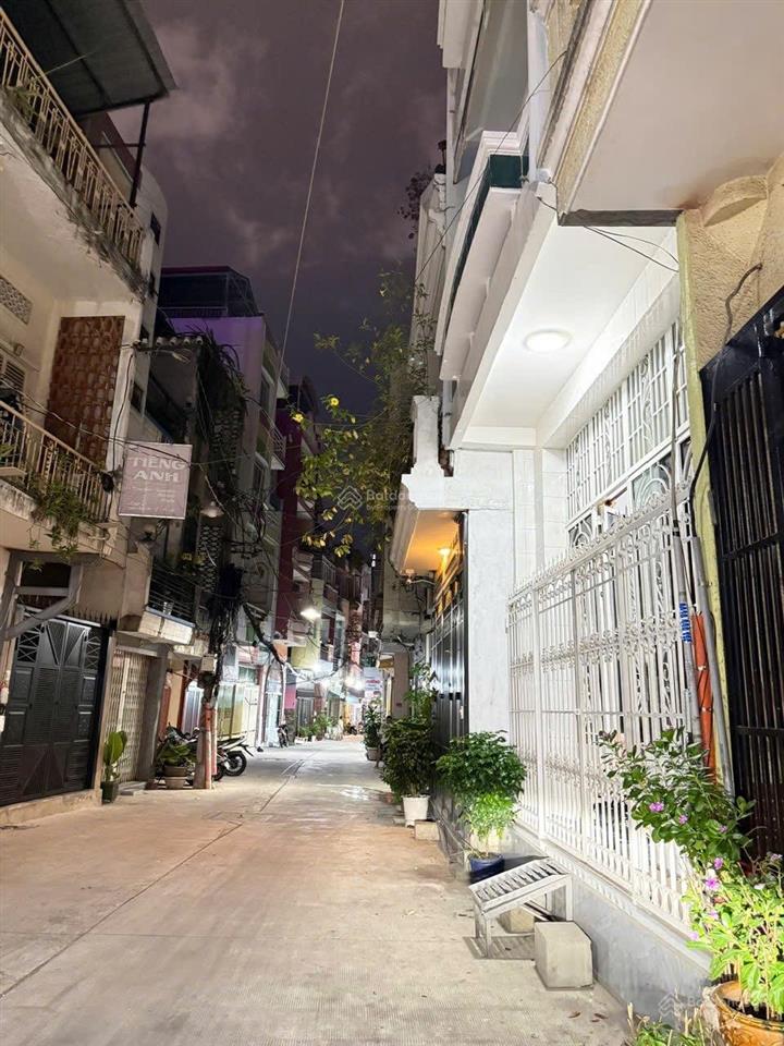 Nhà lê văn sỹ, bình thạnh, 50m, 6 tầng, thang máy, sát hàng xanh