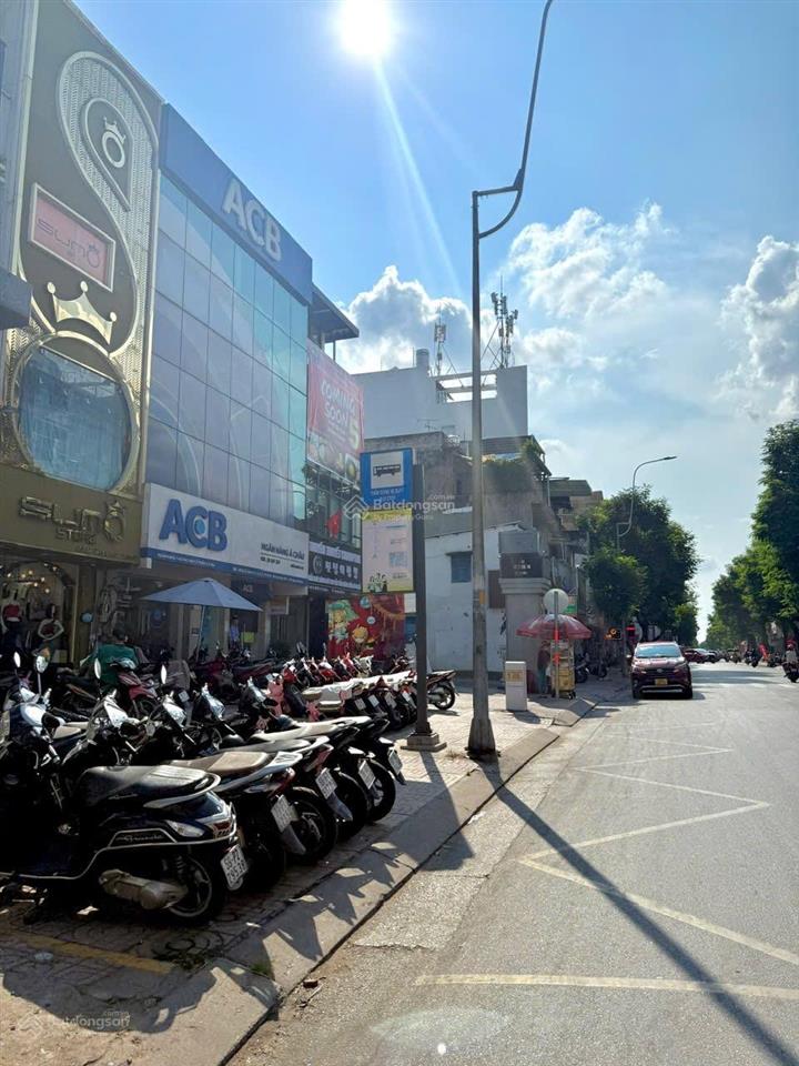 Nhà lê văn sỹ, bình thạnh, 50m, 6 tầng, thang máy, sát hàng xanh