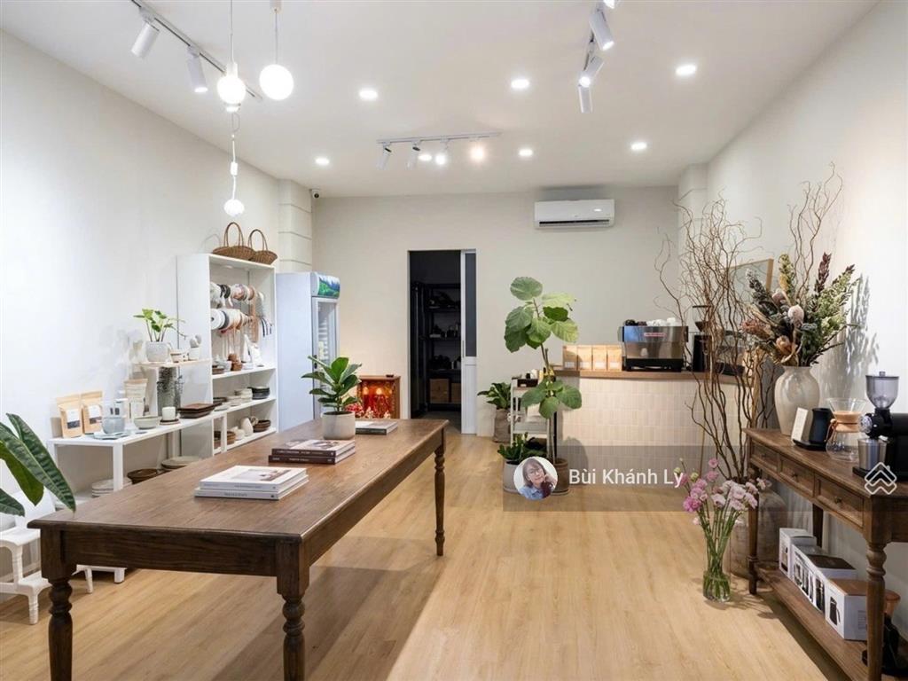 Nhà hẻm xe hơi nguyễn văn trỗi, phú nhuận, 40m, ngang 4,4m, 5 tầng