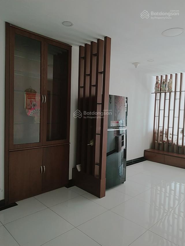 Tôi có căn hộ giai việt cần bán gấp đường tạ quang bửu, phường 5 , quận 8 , 82m2 ,