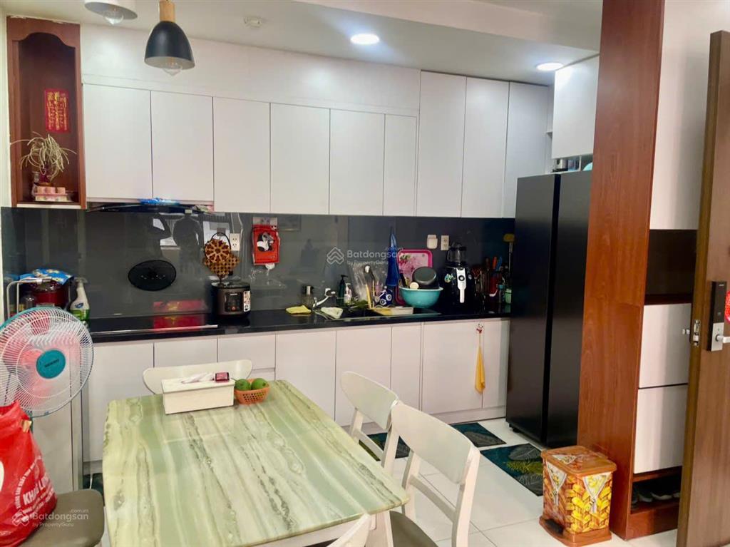 Chính chủ bán gấp căn hộ green river, 2225 phạm thế hiển , phường 6 , quận 8 .