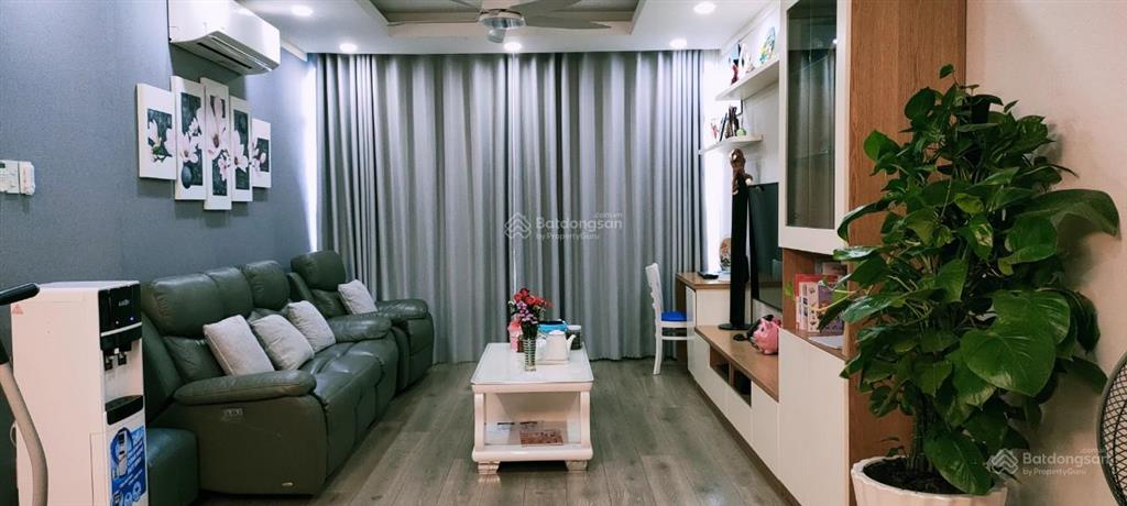 Tôi cần bán gấp chung cư giai việt đường tạ quang bửu , phường 5 , quận 8 , diện tích 115 m2,