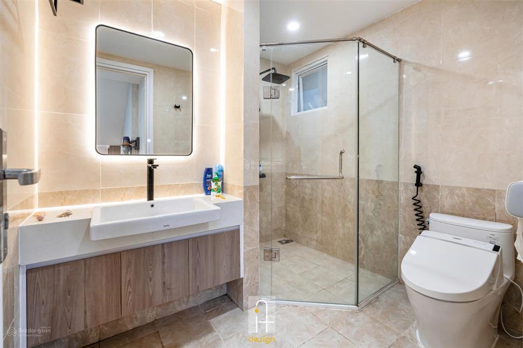 Tôi cần cho thuê chung cư giai việt hoàng anh, số 856 tạ quang bửu, phường 5 quận 8.