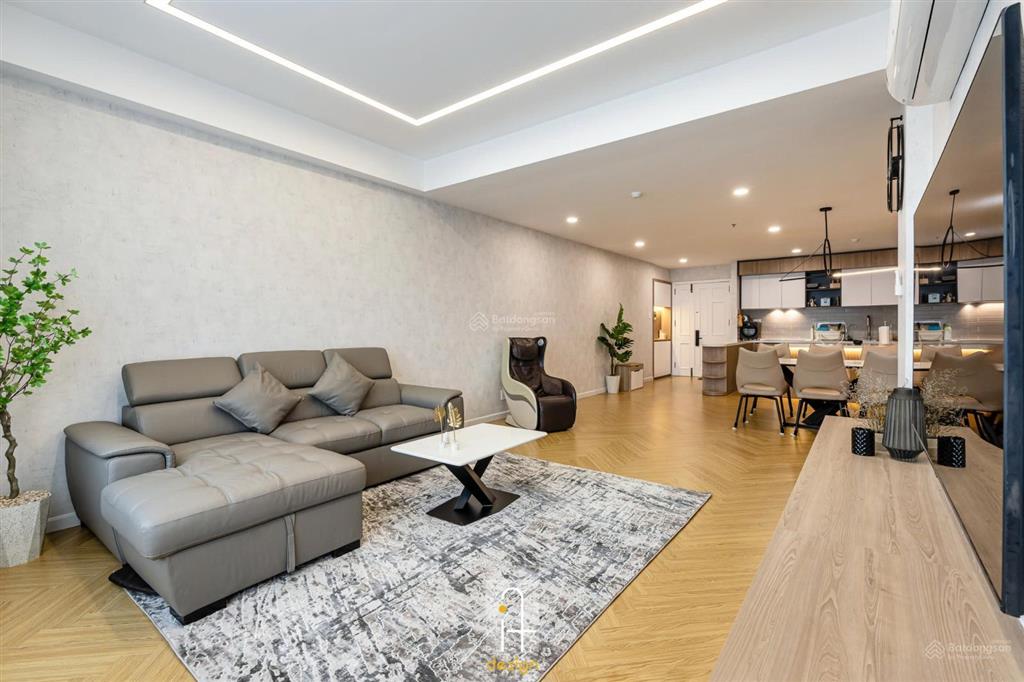 Tôi cần cho thuê chung cư giai việt hoàng anh, số 856 tạ quang bửu, phường 5 quận 8.