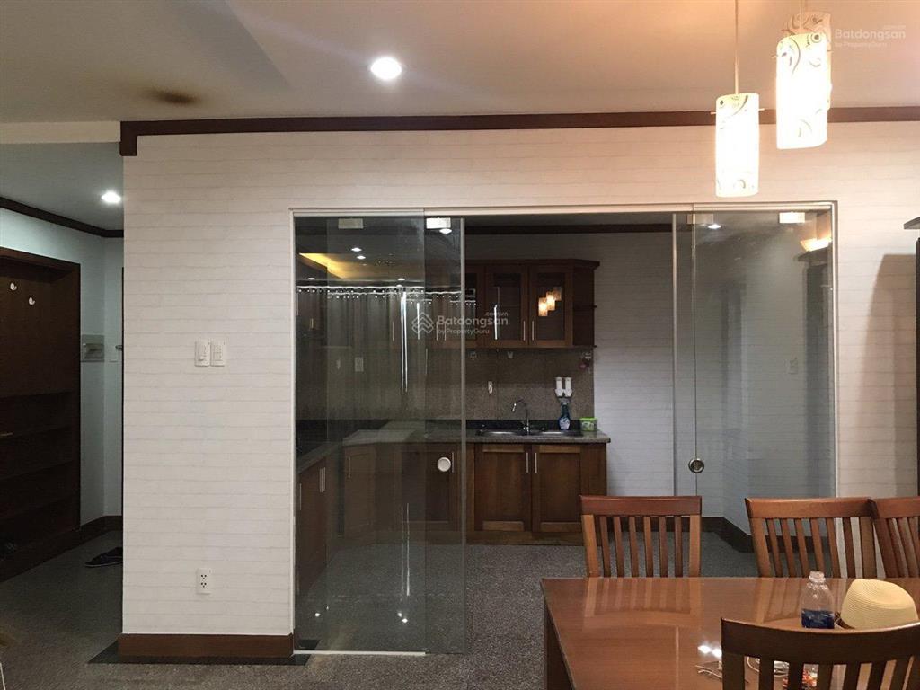 Tôi cần cho thuê chung cư giai việt đường tạ quang bửu, quận 8