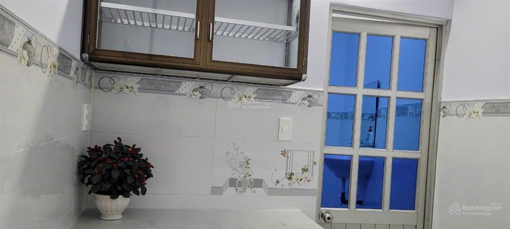 Bán nhà bình tân phường bình hưng hòa a, khu phố 2, 4mx16m diện tích xây dựng 64,3m2