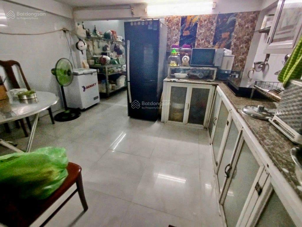 Nhà đẹp khu vip q.8  tạ quang bửu  64m2  4 tầng đúc chắc chắn  hẻm xe hơi  giá 9ty