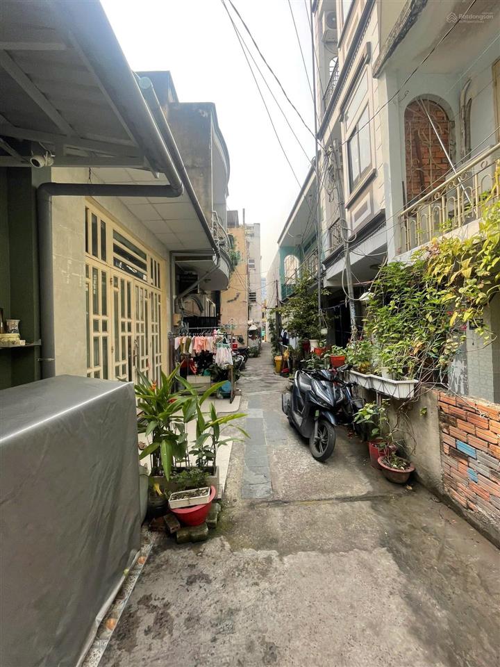 Bán nhà quận 7 trần trọng cung  60m2  cách mặt tiền 30m  giá 5ty8