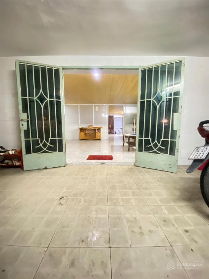 Bán nhà phường bình đông, quận 8  diện tích 97m2  hẻm ba gác  giá 4tỷ1