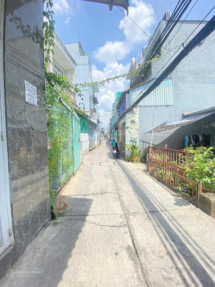 Bán nhà phường bình đông, quận 8  diện tích 97m2  hẻm ba gác  giá 4tỷ1