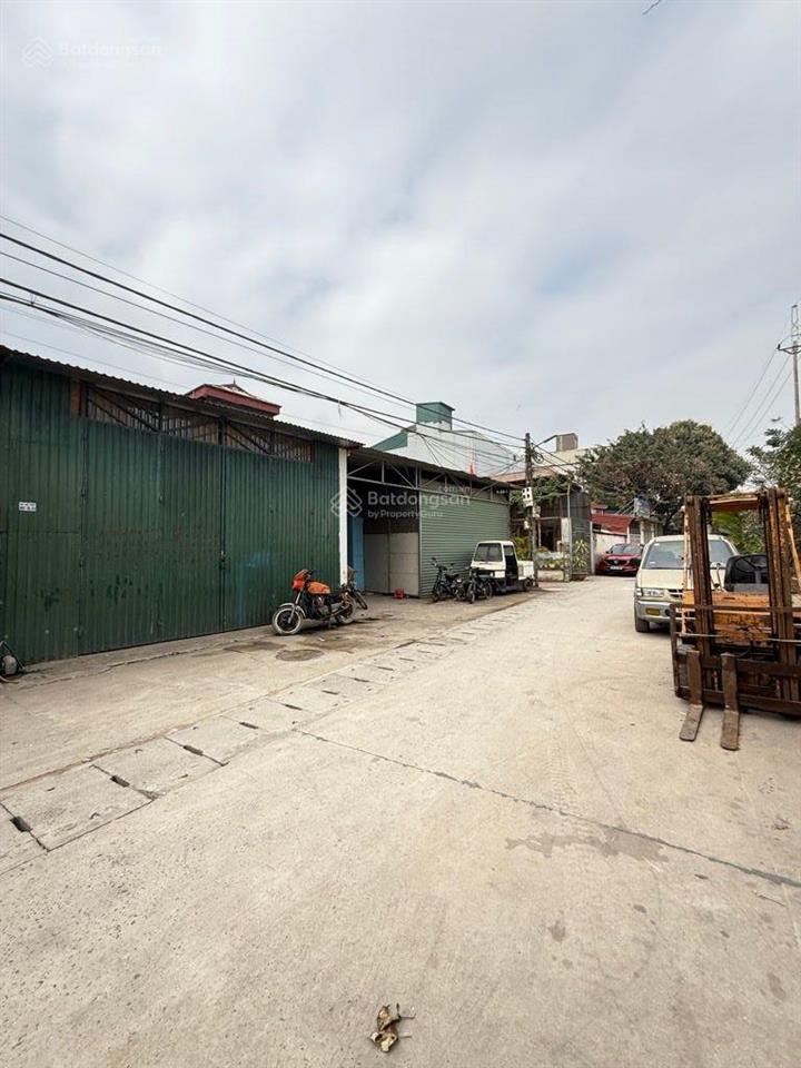 Bán đất thanh trì  thôn 3 vạn phúc, nam phù, có sẵn xưởng, xe container tránh 200m hơn 12 tỷ.