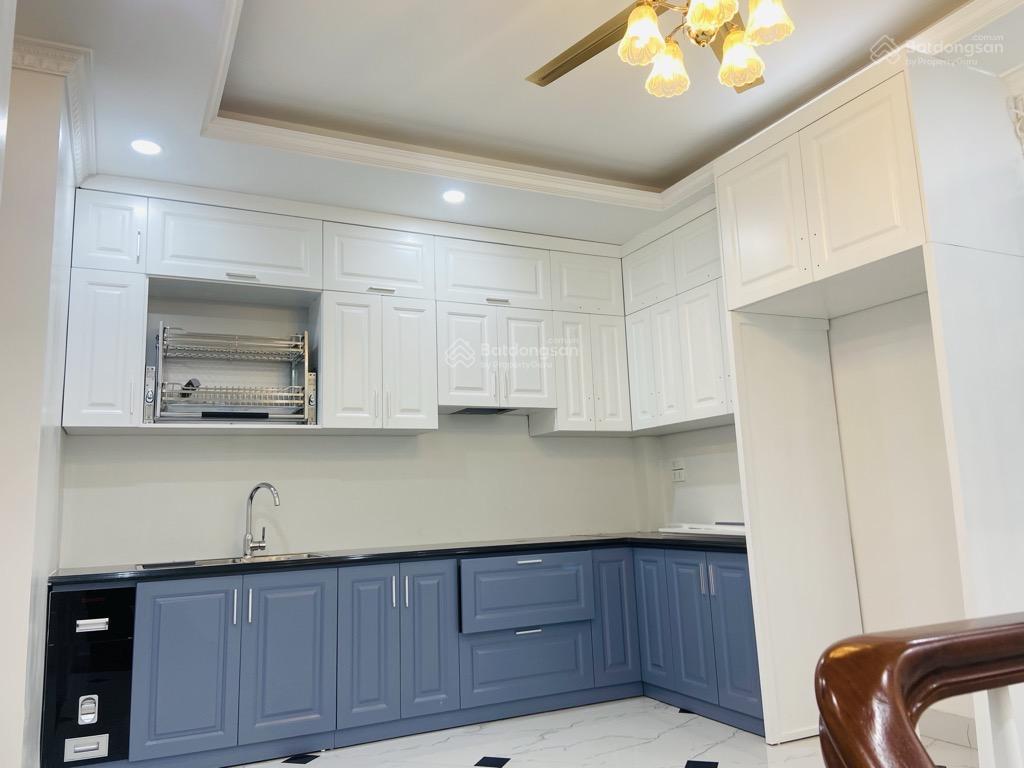 Giảm chào 500 triệu bán nhà tứ hiệp, thanh trì  phân lô, gara ô tô, thang máy 60m² x 6 tầng