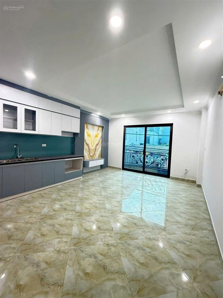 Nhà mặt phố tứ hiệp | 38m² | 6 tầng thang máy | kinh doanh đỉnh | ô tô tránh