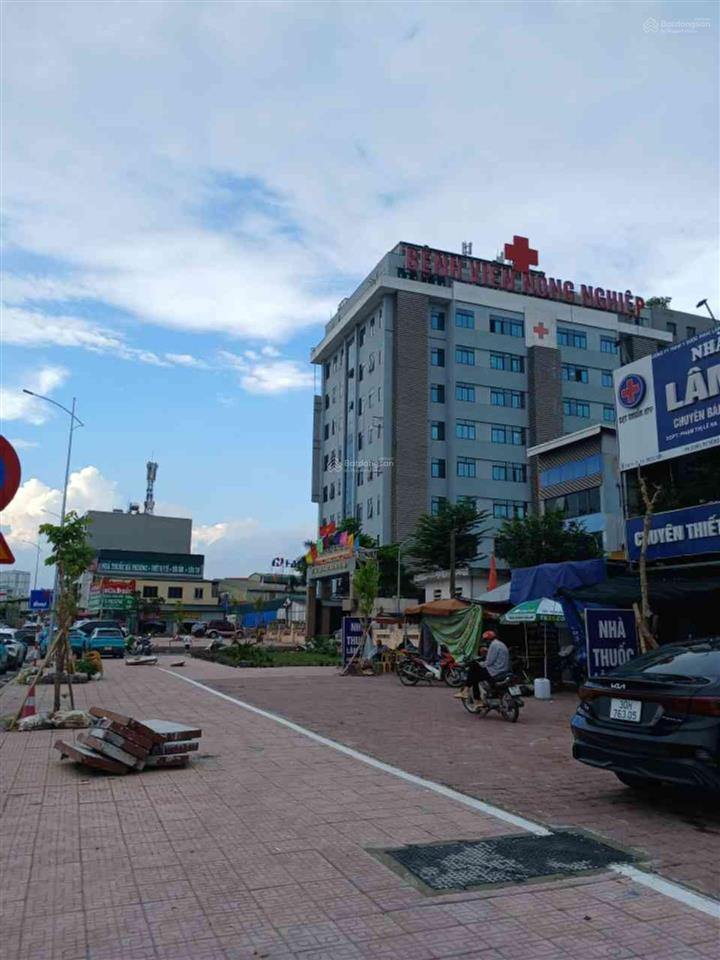 Bán ccmn 60m2, 6 tầng, thang máy, 11 phòng, dòng tiền, cạnh bệnh viện nông nghiệp, giá hơn 10 tỷ