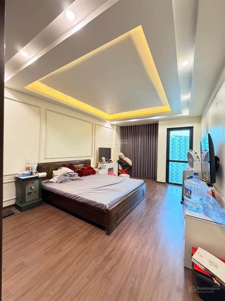 Ngọc hồi, tứ hiệp, thanh trì 100m  6 tầng thang máy  mặt phố, vỉa hè  dòng tiền 20tr/tháng